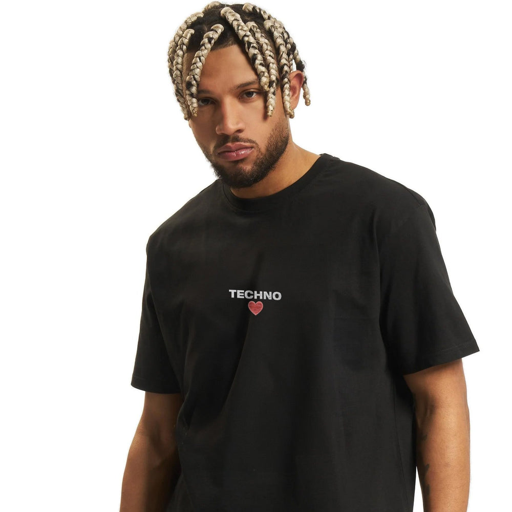 "TECHNO LOVE" T-shirt with embroidered lettering Festival Outfits | Techno Shirts | Rave Clothing