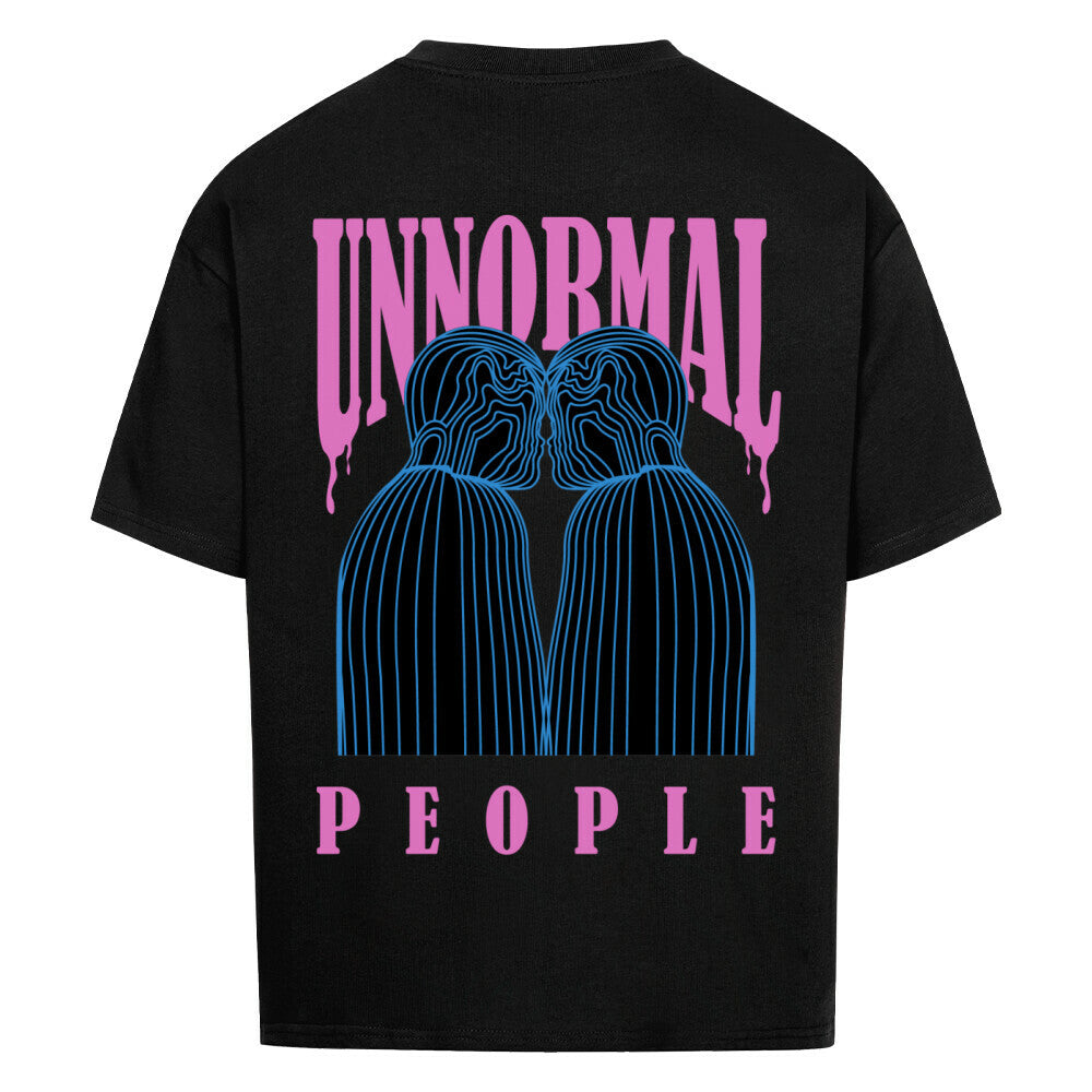 Ein T-Shirt aus Bio-Baumwolle mit auffälligem "Unnormal People"-Design auf der Rückseite. Erhältlich in verschiedenen Farben