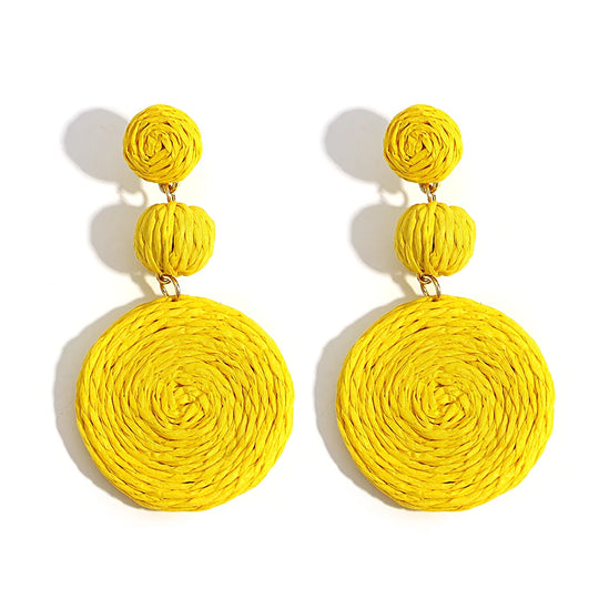 AENSOA Boho Yellow Raffia Round Drop Earrings for Women Handmade Geometric Rattan Knit Hanging Earrings Summer Beach Jewelry FESTIVAL OUTFITS & STREETWEAR