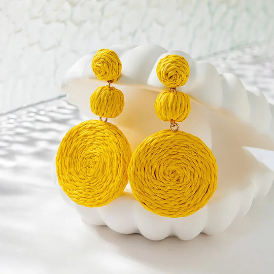 AENSOA Boho Yellow Raffia Round Drop Earrings for Women Handmade Geometric Rattan Knit Hanging Earrings Summer Beach Jewelry FESTIVAL OUTFITS & STREETWEAR